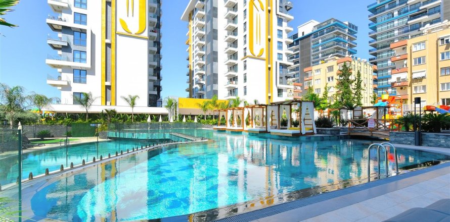 1+1 Lejlighed i Mahmutlar, Antalya, Tyrkiet Nr. 227144