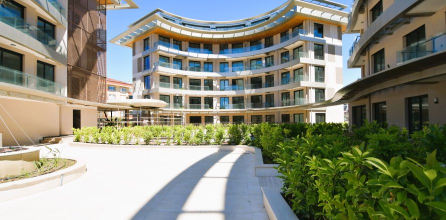 1+1 Apartment  in Oba, Antalya, Turkey No. 227140