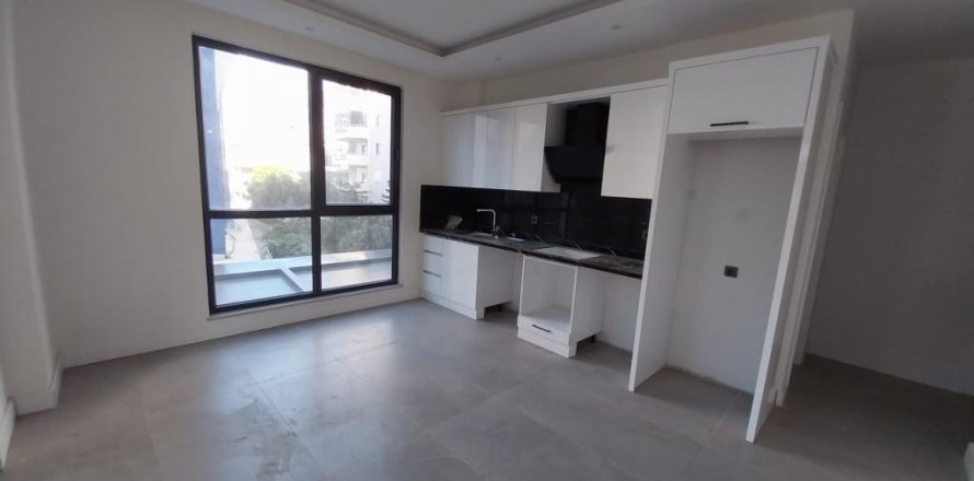 Leilighet  i Mahmutlar, Antalya, Tyrkia Nr. 211846