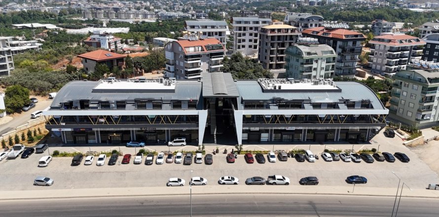 Commercial property  in Oba, Antalya, Turkey No. 95009