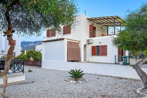 Villa  i Girne,  Nr. 217237 - 4