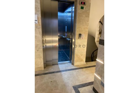 3+1 Lägenhet i Besiktas, Istanbul, istanbul, Turkiet Nr. 217021 - 22