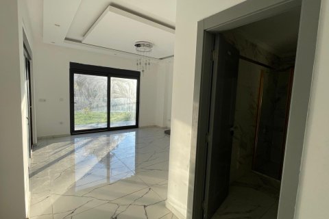 ویلا در Bektas،  Alanya ، ترکیه 5 خوابه ، 390 متر مربع.  شماره 213794 - 11