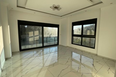 ویلا در Bektas،  Alanya ، ترکیه 5 خوابه ، 390 متر مربع.  شماره 213794 - 21