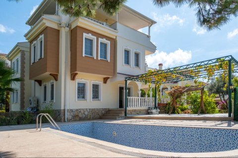 4+1 Villa in Incekum, Antalya, Türkei Nr. 219422 - 2