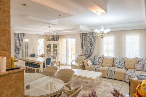 4+1 Villa  in Incekum, Antalya, Türkei Nr. 219422