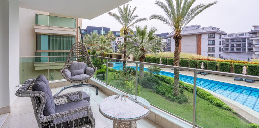 Daire 2+1 Oba, Antalya, Türkiye №221811