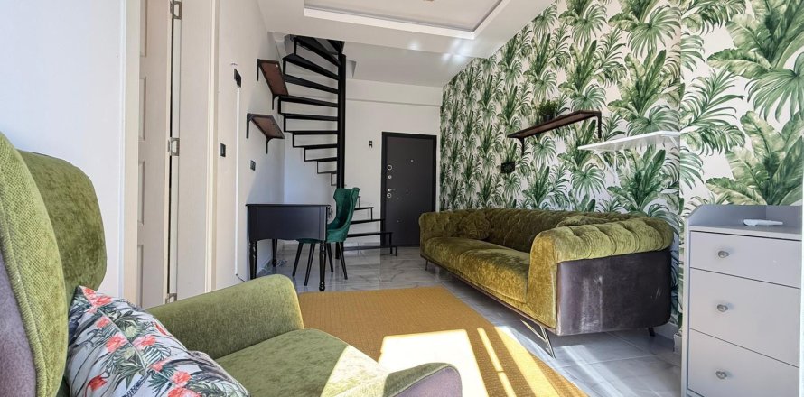 3+1 Leilighet  i Alanya, Antalya, Tyrkia Nr. 221471
