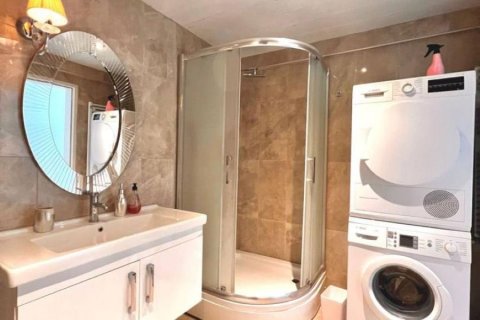 Продажа квартиры в Бейликдюзю, Стамбуле, Турция 3+1, 180м2, №211919 – фото 4