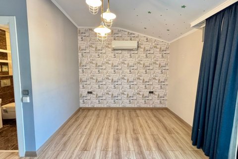 آپارتمان در  Oba ، ترکیه 4 خوابه ، 200 متر مربع.  شماره 221101 - 10