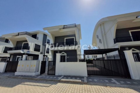 4+1 Villa in Belek, Antalya, Turkey No. 106083