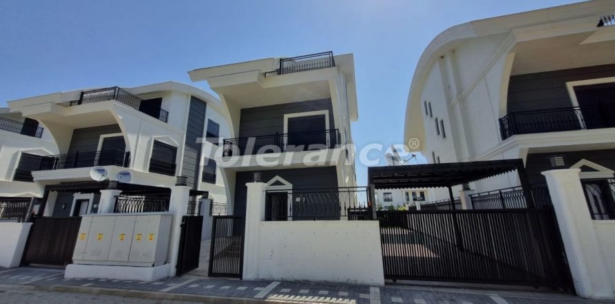 4+1 Villa  i Belek, Antalya, Tyrkia Nr. 106083