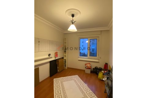 Apartment for sale  in Sariyer, Istanbul, Turkey, 6 bedrooms, 270m2, No. 221676 – photo 15