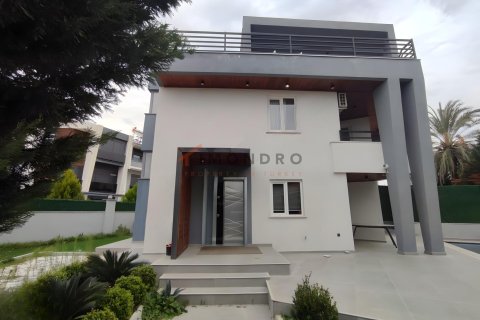 3+1 Villa  i Antalya, Tyrkiet Nr. 237561