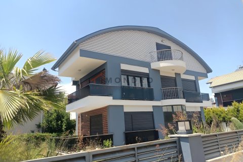 4+1 Villa i Antalya, Tyrkiet Nr. 237560 - 2