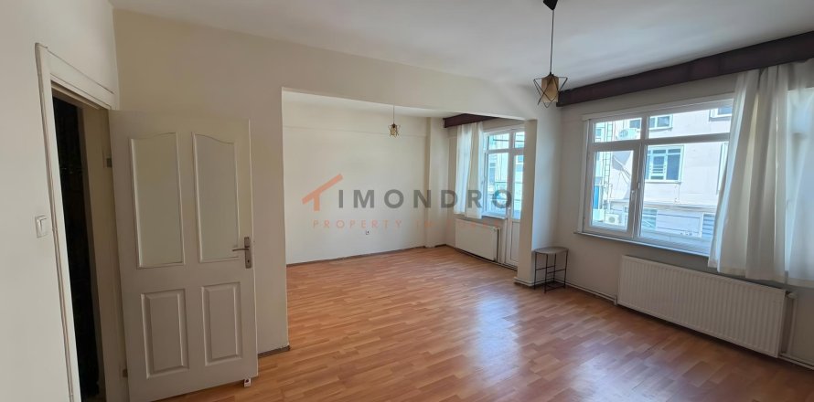 Daire  1+1  Fatih, İstanbul, Türkiye №237565