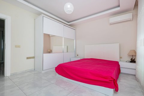 3+1 Lägenhet  i Kestel, Bursa, Turkiet Nr. 217339 - 9