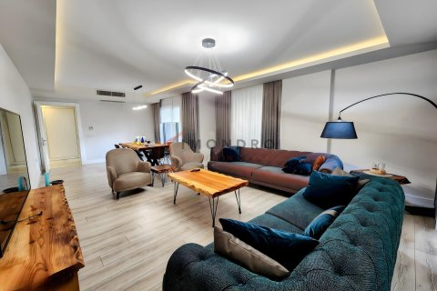 4+1 Lägenhet  i Konyaalti, Antalya, Turkiet Nr. 228856 - 2