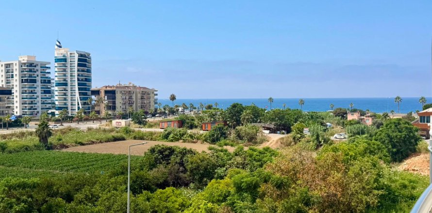 1+1 Apartment in Alanya, Antalya, Turkey No. 228861