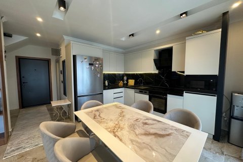 2+1 Lägenhet i Alanya, Antalya, Turkiet Nr. 228860 - 9