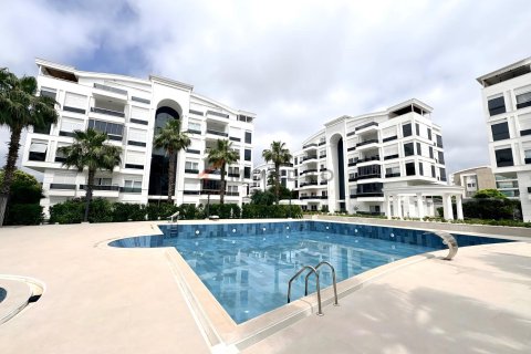 3+1 Leilighet  i Konyaalti, Antalya, Tyrkia Nr. 228854 - 2