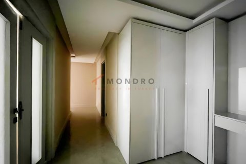 Продажа квартиры  в Коньяалты, Анталье, Турция 3+1, 160м2, №228855 – фото 3