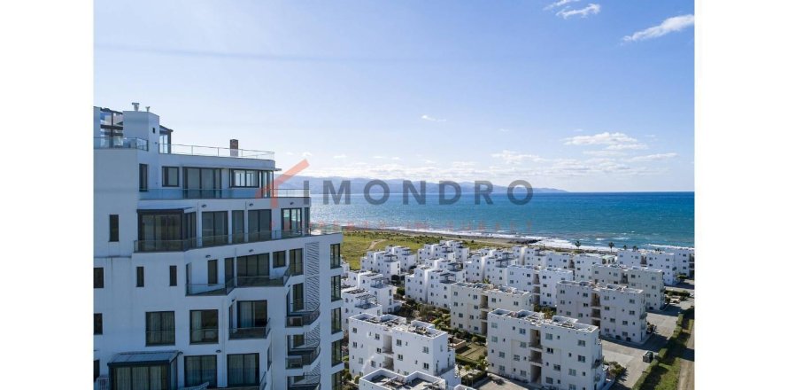 3+1 Lägenhet  i Gaziveren, Guzelyurt,  Nr. 215094