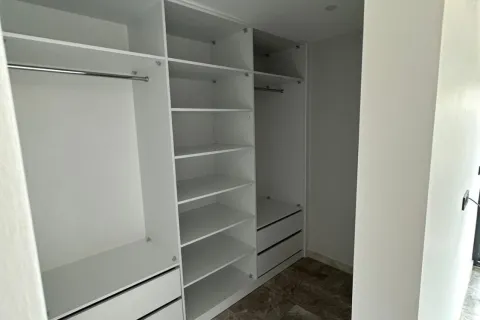 Продажа квартиры в Турции 4+1, 605м2, №223774 – фото 4