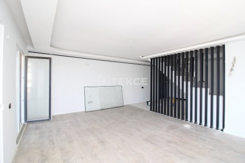 Apartment for sale in Mudanya, Bursa, Turkey, 3 bedrooms, 240m2, No. 226529 – photo 7
