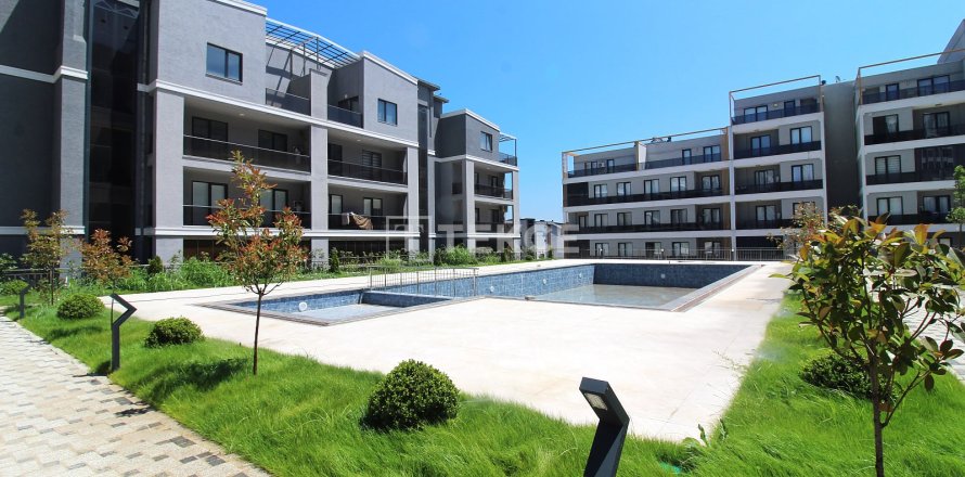 3+1 Apartment in Mudanya, Bursa, Turkey No. 226529