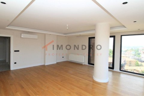 Apartment for sale in Üsküdar, Istanbul, Turkey, 3 bedrooms, 170m2, No. 215713 – photo 19