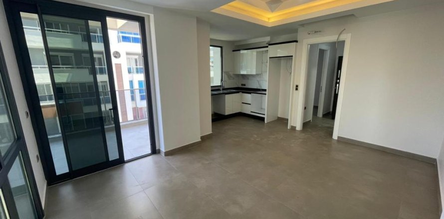 Lejlighed  i Mahmutlar, Antalya, Tyrkiet Nr. 215347