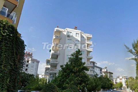 3+1 Apartment  in Antalya, Turkey No. 225403