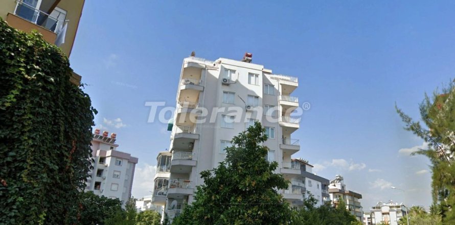 3+1 Apartment  in Antalya, Turkey No. 225403