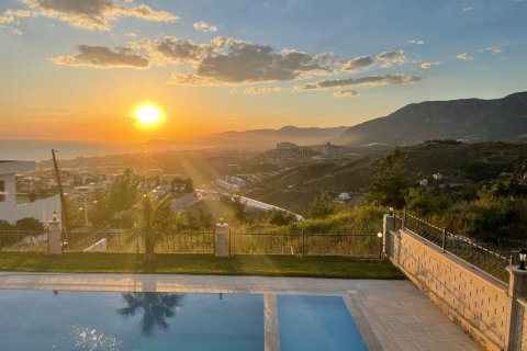 Villa 3+1 Alanya, Antalya, Türkiye №216453 - 2