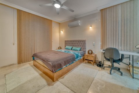 Villa for sale  in Alanya, Antalya, Turkey, 3 bedrooms, 220m2, No. 216454 – photo 2