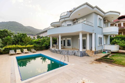 Продажа квартиры в Оба, Анталье, Турция 5+1, 250м2, №217754 – фото 3