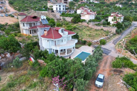 Daire  5+1  Oba, Antalya, Türkiye №217754