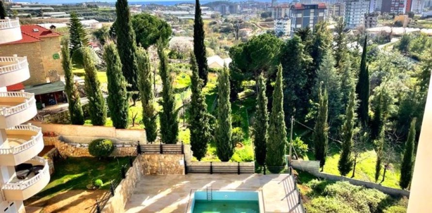 3+1 Apartment  in Antalya, Turkey No. 222674