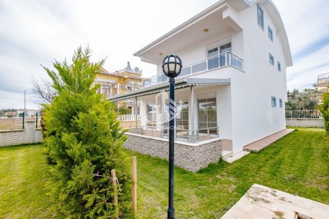 5+1 Villa  in Antalya, Türkei Nr. 104204 - 9