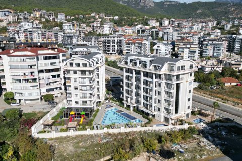 1+1 Lägenhet i Oba, Antalya, Turkiet Nr. 216298 - 12