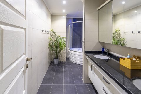 4+1 Leilighet  i Oba, Antalya, Tyrkia Nr. 219902 - 18