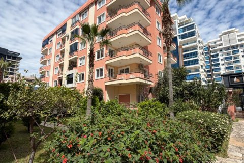 2+1 Apartment  in Mahmutlar, Antalya, Turkey No. 224449