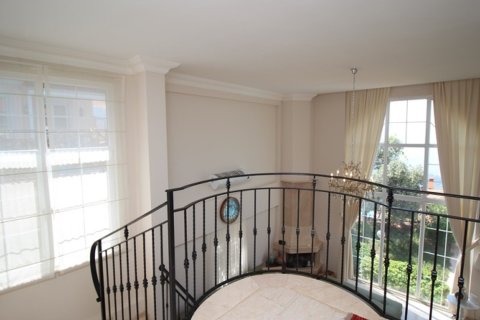 Villa 4+1 Tepe, Alanya, Antalya, Türkiye №213573 - 16
