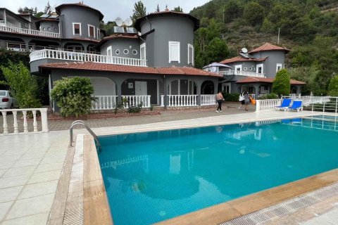 ویلا در Tepe، Alanya ، ترکیه 3 خوابه ، 220 متر مربع. شماره 213572 - 6