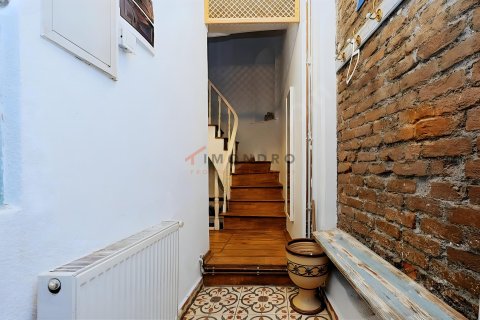 2+1 Lägenhet i Fatih, Istanbul, istanbul, Turkiet Nr. 237762 - 25