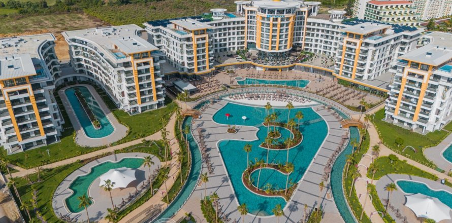 Квартира  4+1 в Аланье, Анталья, Турция №216906