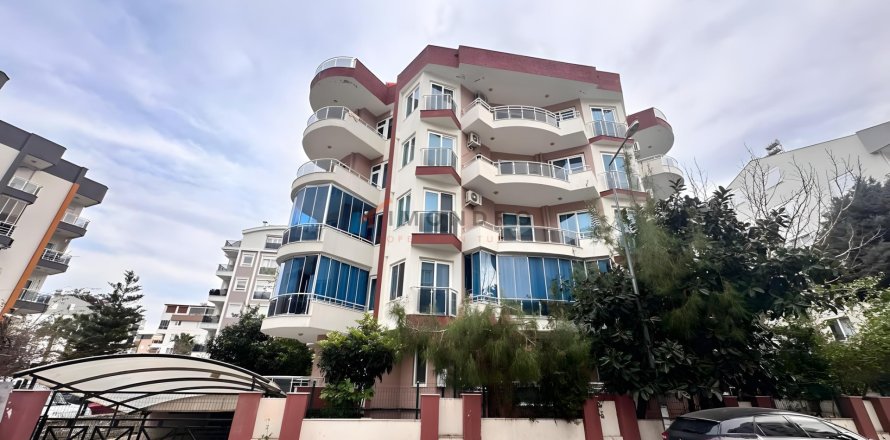 2+1 Apartment  in Konyaalti, Antalya, Turkey No. 222317