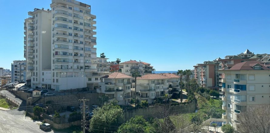 2+1 Apartment  in Alanya, Antalya, Turkey No. 216703