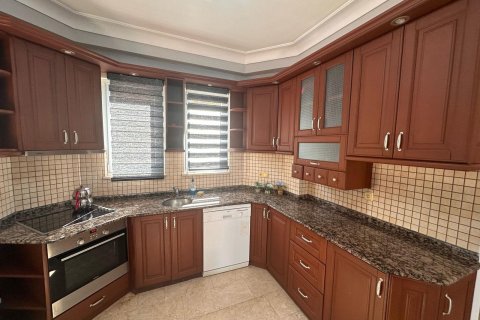 3+1 Villa  i Alanya, Antalya, Tyrkia Nr. 216701 - 23